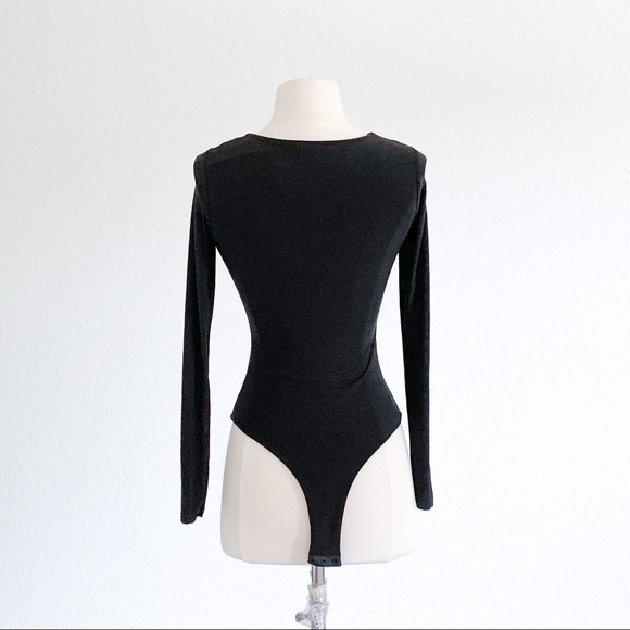 PRETTY LITTLE THING Black Bodysuit - Picture 4 of 9